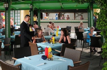 Abou Sofiane Hotel Families and Couples