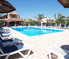 Roussos Studios In Corfu Kavos Holidays From 205 Pp - 
