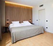 Aparthotel Atenea