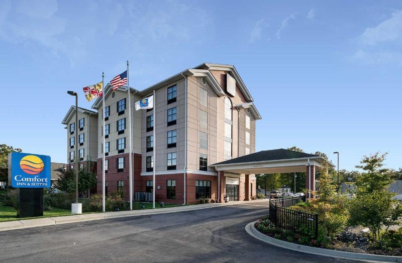 Comfort Inn Suites In Waldorf Usa Holidays From 1 070 Pp