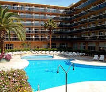 Cye Holiday Centre
