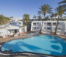 Fariones Apartments