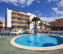 Sur Hotel
