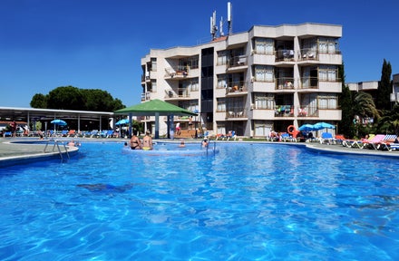 Apartamentos Alegria Bolero Park