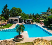 Achousa Hotel