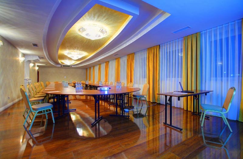 Hotel Holiday Park In Warsaw Poland Holidays From 228 Pp - 