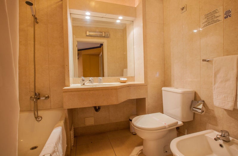 Atismar Hotel In Quarteira Portugal Holidays From 119 Pp - 