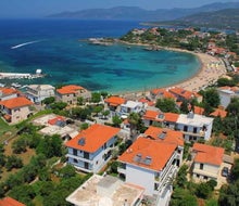 Nikas Rooms and Apartments Hotel