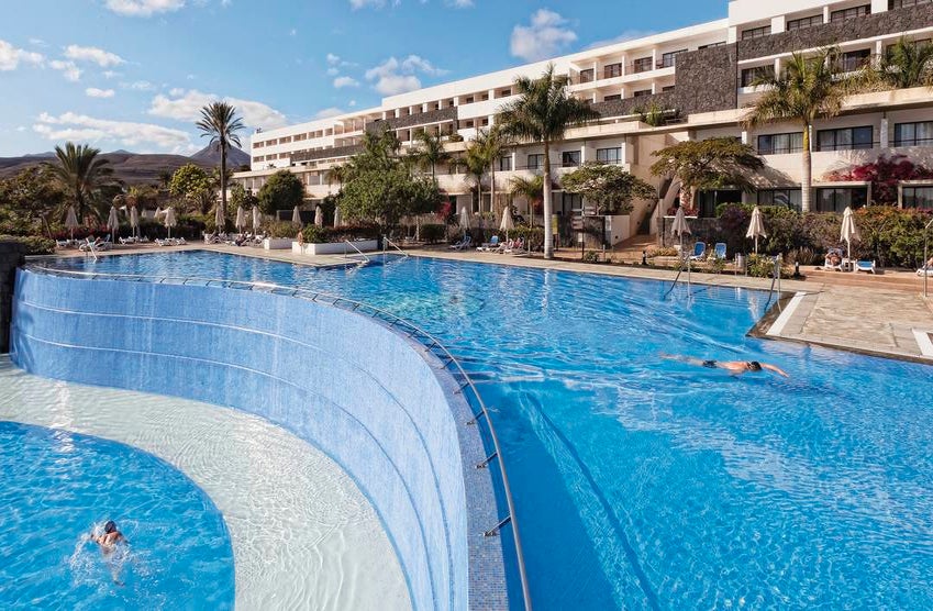 
¡Bravo! 42+  Listas de Hotel Costa Calero Talaso & Spa? Offering an extensive range of onsite facilities, amenities and entertainments the hotel attracts all types of visitors from families seeking a fun adventure to couples wanting a relaxing holiday by the.
