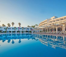 Dome Beach Hotel