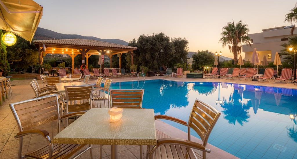 Newcastle Studios in Malia, Crete | Holidays from £153pp | loveholidays