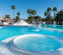 Suite Hotel Jardin Dorado