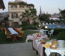 Andreas Apartments