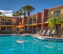 Midpointe Hotel by Rosen Hotels & Resorts
