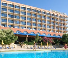 Navarria Hotel
