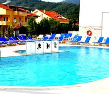 Blue Park Hotel