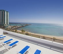 Lancelot Hotel