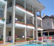 Ozlem 1 Apartments Icmeler