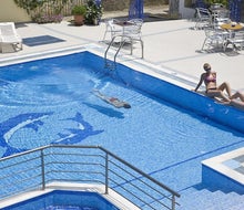 Stratos Hotel