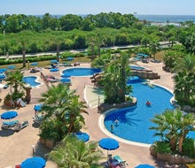 Nissiana Hotel and Bungalows