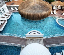 The Pine Hill Hotel And Suites