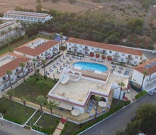 Cosmelenia Hotel Apartments