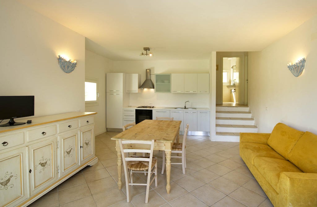 Residence Ea Bianca In Baja Sardinia Italy Holidays From - 
