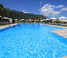 Yannis Hotel Ipsos