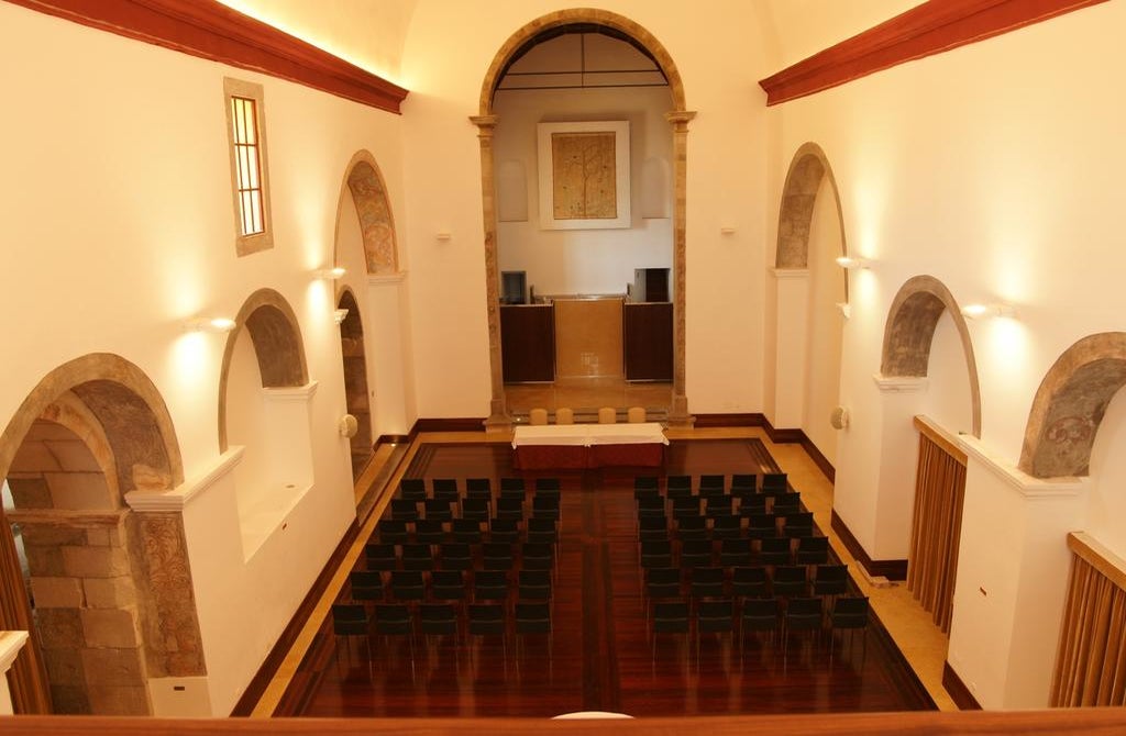 Pousada Convento De Tavira Historic Hotel In Tavira - 