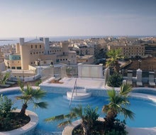Sunflower Hotel