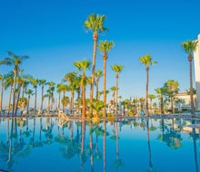 Marlita Beach Hotel Apartments