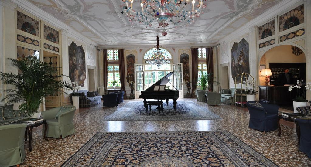 Hotel Villa Condulmer In Venice Italy Holidays From £326pp Loveholidays