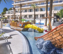 Oasis Park Splash Hotel