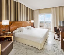 Elba Motril Beach & Business Resort