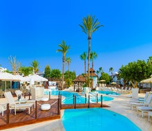 Hl Paradise Island Aparthotel Amp Waterpark In Lanzarote