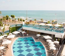 Sunprime C-Lounge Hotel
