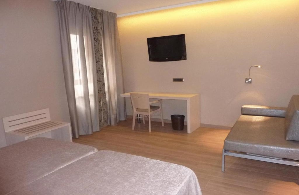 Hotel Barcelona House In Barcelona Spain Holidays From - 
