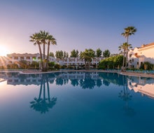 Golden Club Cabanas