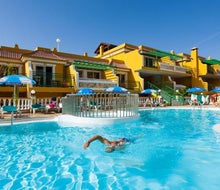 Caleta Garden Apartments