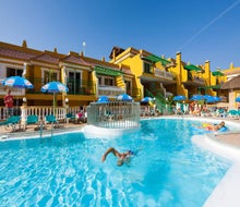 Caleta Garden Apartments