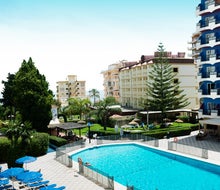 Monarque Cendrillon Hotel