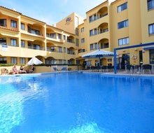 Rio Apartments