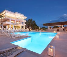 Glavas Inn