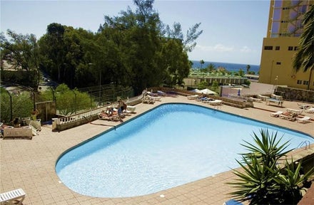 Corona Roja Apartments