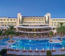 Constantinou Bros Athena Beach Hotel