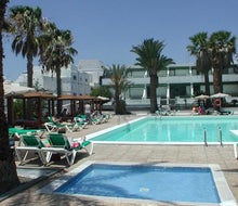 Arena Dorada - Apartments