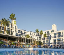 Los Hibiscos Apartments