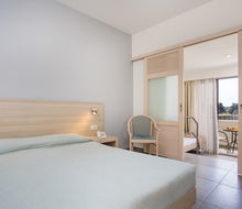 Niriides Hotel