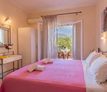 Ziogas Luxury Apartment's