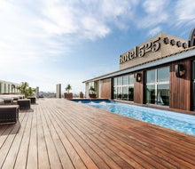 Hotel 525